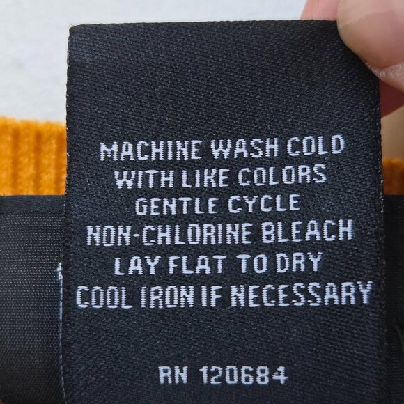 810-20 NWT Harry Potter Hufflepuff Plaid Knit Tank Top - BoxLunch Exclusive Size - Picture 8 of 8